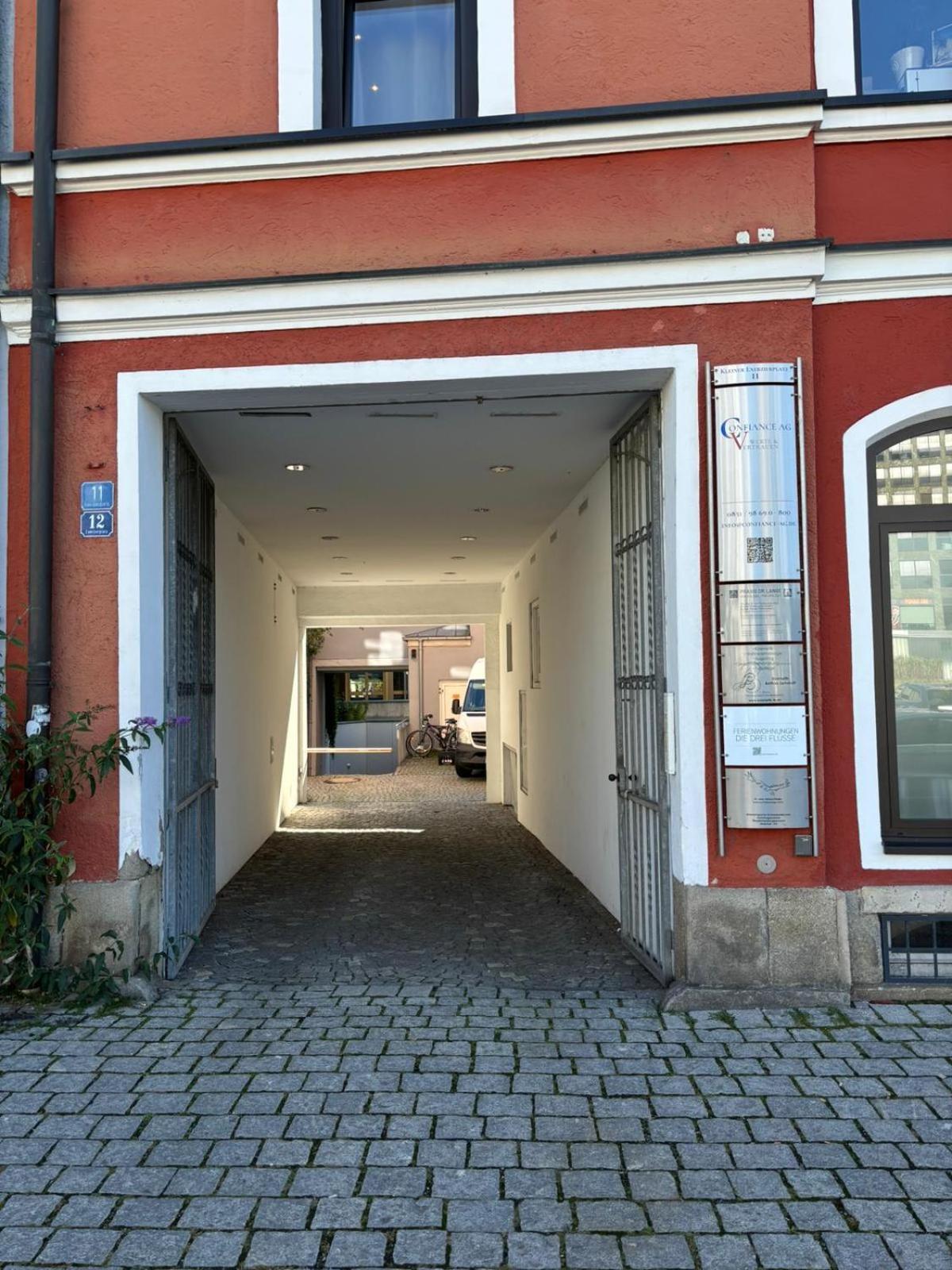 פסאו Wohnung Donau - Im Zentrum, Kueche, Parkplatz, Ruhig Gelegen מראה חיצוני תמונה